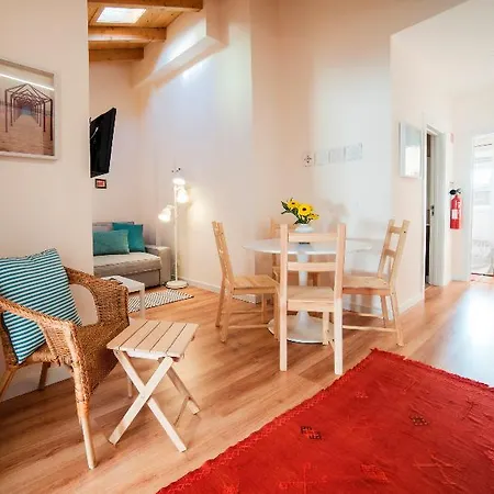 Lis Hotel *