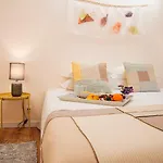 Lis Hotel *