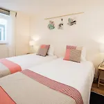 Lis Hotel *